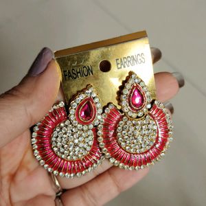 Set Of 2 Beautiful Earrings