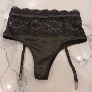 Shein Brief