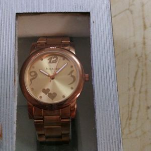 Rose Petals Golden Watch For Women