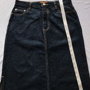 Knees Length Denim Skirt