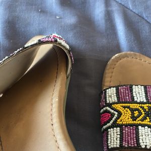 Beaded flats UK6