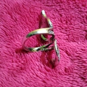 Finger Ring