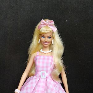 Barbie Margot Robbie Hair Fixed Doll