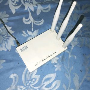 Netis Router