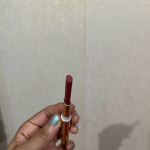 My glam Matte Lipstick With Freebie