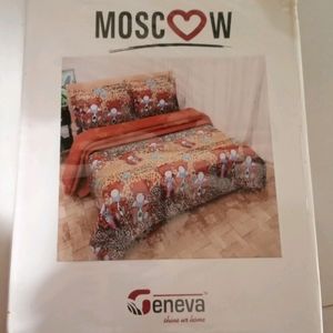 Double Bedsheet With Pillow Cover