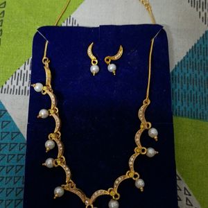 Small Jewellery Set