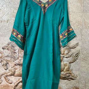 Beautiful Festive Wear Kurta Set