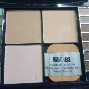 Large Eyeshadow Kit With Compact