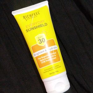 Richfeel Naturals Everyday Sunshield