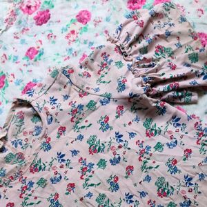 Floral Sleeve Detailing Top