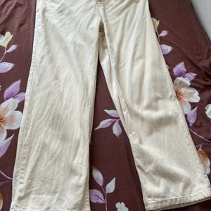 Baggy Jeans In Beige Color