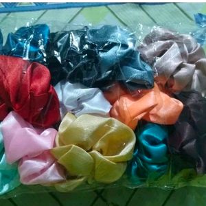 12 Pieces Of Pure Silk Scrunchies