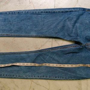 Original Levi's Blue Jeans 32" Waist