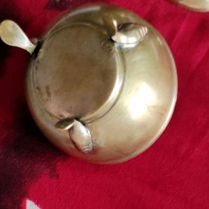 Brass Bowl Wit Lid