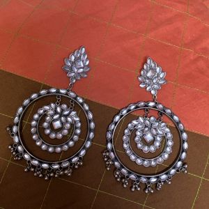 Khoobsoorat Earrings Perfect For Festive Time