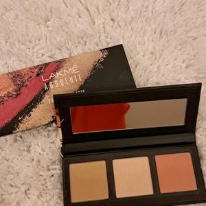 Lakme Absolute Facelift Palette