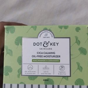 Dot & Key Cica Calming Oil Free Moisturizer