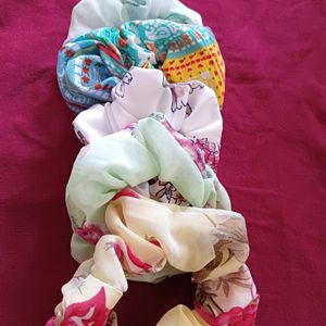 Set Of 5 Aesthetic Scrunchies