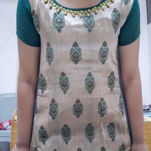 LAVISH LONG KURTI