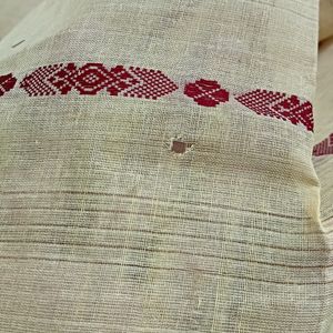 Cream And Red Bengal Cotton Saree