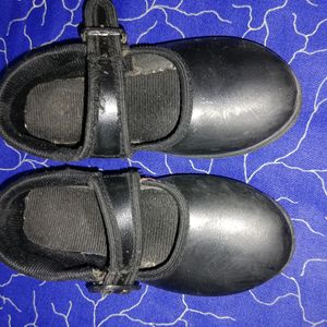 Girls school shoes