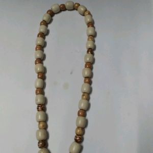 Wooden Plain And Printed Beads Necklace