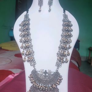 Black Polish Necklace