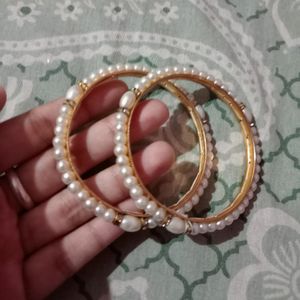 White Artificial Pearl Bangles