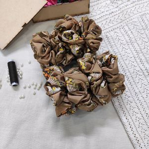 8 Satin Scrunchies