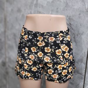 Black Floral Printed Shorts