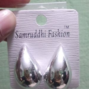 Silver Drop Earrings