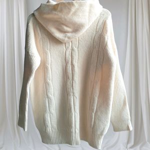 Soft Hooded Sweater