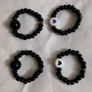 Pack Of 4 Rings