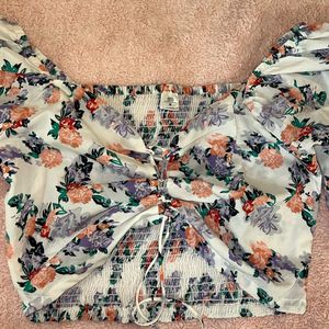 Floral Crop Top With Puffy Sleeves