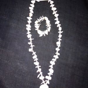 Shell Necklace With Bangle Combo