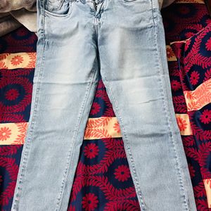 women’s jeans light blue