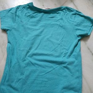 Rebook tshirt For Girls