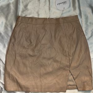 Leather Beige skirt