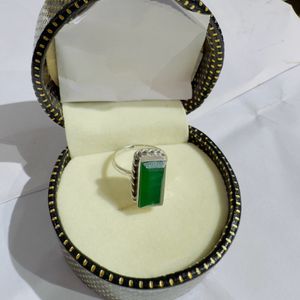 92.5 Cut Stone Ring