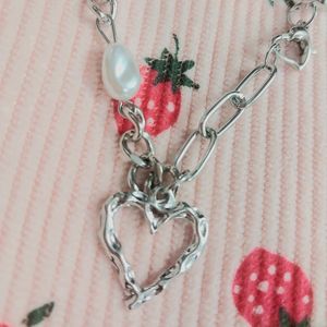 heart pearl necklace