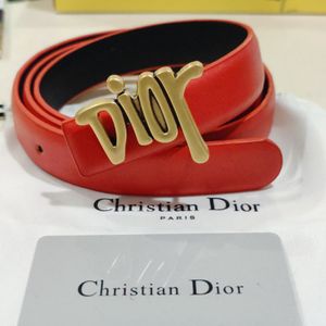 D ior Slim Belt For Women In Excellent Condition