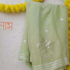 Pista Colour Saree