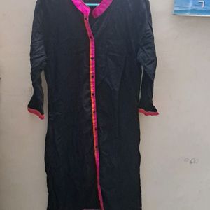 Black Kurti