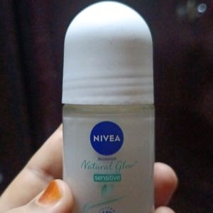 Nivea deodorant Roll On