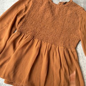 New Only Brown Smocked Top