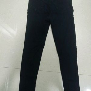 Black Colour Skinny Jeans