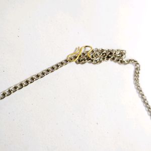 Golden Stone Finished Necklace