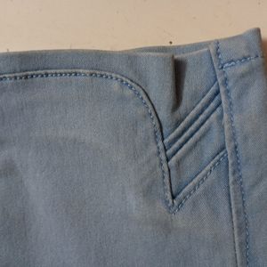 Devis Light Blue Jeans