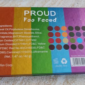 PROUD : Foo Faced eyeshadow Palette 😍✨